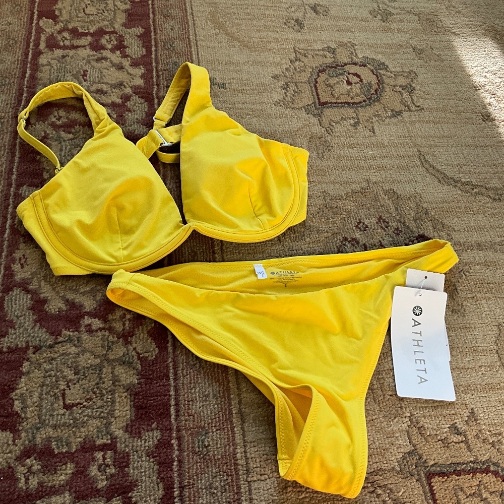 Athleta swim suit_ bottom size small NET, top size medium